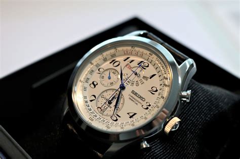 best value perpetual calendar watch.